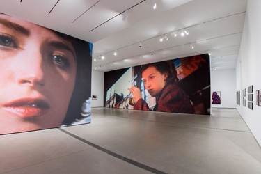 Si vas a Los Ángeles no puedes perderte la "expo": Cindy Sherman, Imitation of Life 