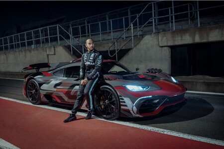 Hamilton pone a prueba el Mercedes-AMG Project One, el hypercar que traerá la Fórmula 1 a la calle en 2021