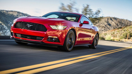 Ford llama a revisión 728 Mustang Ecoboost