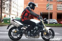 Triumph Street Triple, prueba (conducción en ciudad y carretera)