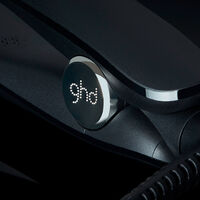 Tiembla Dyson: esta pancha GHD alisa, ondula y cuida el cabello con un precio digno del Black Friday  