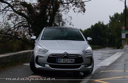 Citroen-DS5-presentacion-05