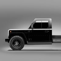 Bollinger muestra su plataforma multiusos para coches eléctricos, que lo mismo usarán fontaneros que militares