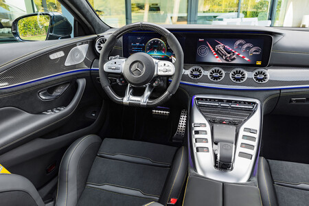 Mercedes Amg Gt 4 Puertas Coupe Interior
