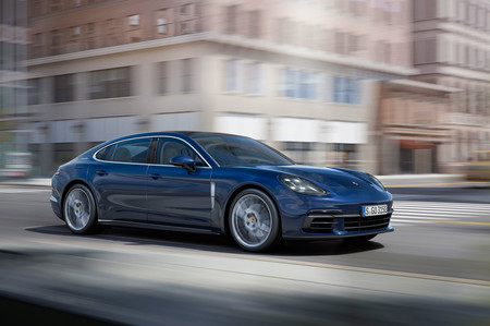 Porsche se tomó muy en serio la idea de un Panamera limosina y presentará la versión Executive en Los Ángeles