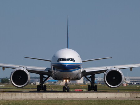 AVION3