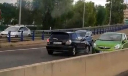 Y ahora, la conductora que se marcó un momento 'kamikaze' en el vídeo más tenso que verás hoy