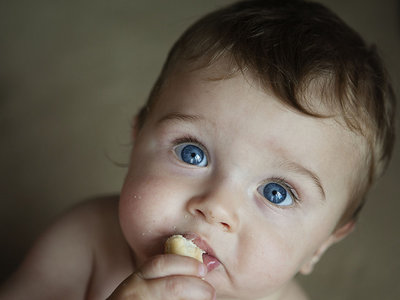 BLW o alimentación complementaria guiada: consejos para la práctica 