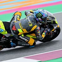 Celestino Vietti se estrena en la pole position en Losail por una sanción a Sam Lowes y una caída frustra a Pedro Acosta