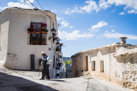 Pueblo Blanco Bonito Desconocido Andalucia Granada Escapada Invierno