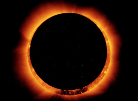 Consejos para ver y fotografiar el espectacular eclipse solar que estamos a punto de disfrutar