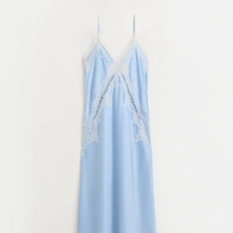 Vestido lencero y satinado