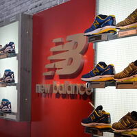 Así son las zapatillas rebajadas del outlet de New Balance que aman los runners, perfectas también para caminar
