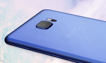 El primer HTC con pantalla curva puede estar a la vuelta de la esquina