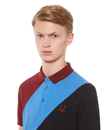 Raf Simons celebra su 10º cumpleaños con Fred Perry