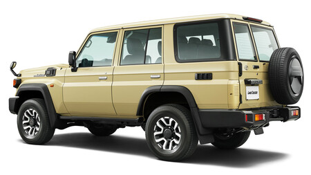 Toyota Land Cruiser 70 1