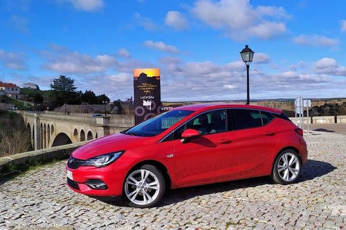 Probamos el renovado Opel Astra, el último Astra con aroma de General Motors