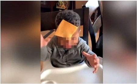 "Cheese challenge" el reto viral absurdo que ha levantado la polémica en redes sociales