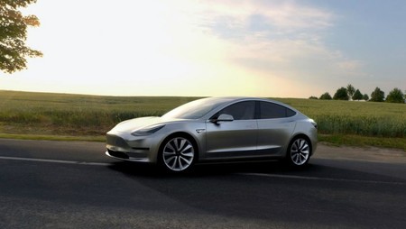 El auto más esperado del año está cada vez más cerca. Tesla comenzará la preproducción del Model 3