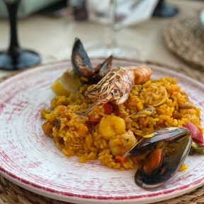 José Andrés, chef: "Cuando hago paella suelo seguir el mismo proceso que hacía mi padre con arroz bomba, aunque también se puede hacer con arroz Sénia, Bahía o Albufera"