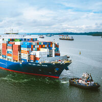 Atascazo en el Canal de Panamá por la sequía: cientos de barcos varados y disparando los precios del comercio internacional