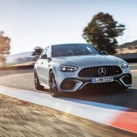 El Mercedes-AMG C 63 S E Performance es un híbrido de tal desempeño, que no extrañarás un V8