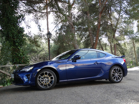 Lateral Toyota Gt86 Exteriores