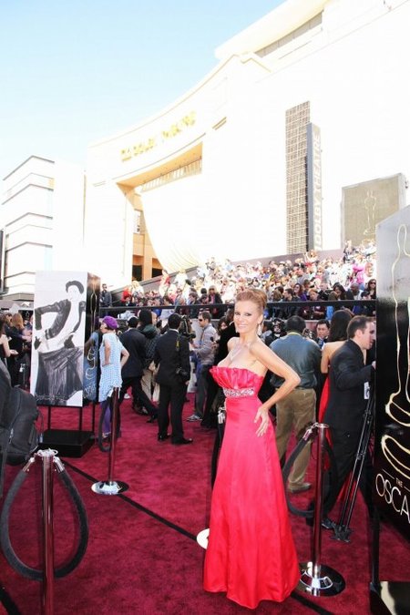 ¿Alguien me explica qué hacía Sonia Monroy en los Oscars 2013?