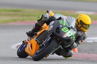 SWIGZ acaba segunda en la carrera contra motos de gasolina