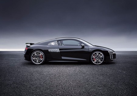 Audi R8 Star Of Lucis Final Fantasy Xv 201631844 2