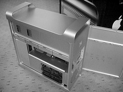 Rumores sobre nuevos MacBooks de 15.4" y Macs Pro de 8 núcleos