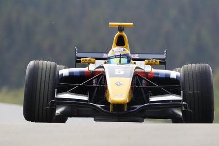 Jean-Eric Vergne vence en la segunda carrera de la Fórmula Renault 3.5 en Spa Francorchamps