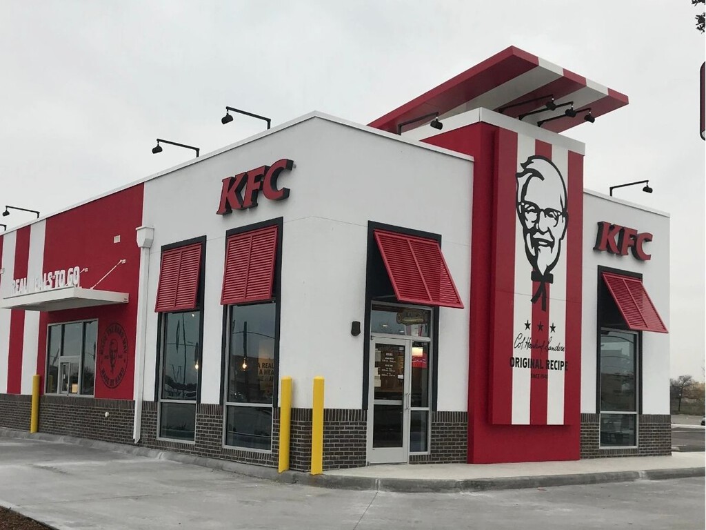 Vendió KFC por 2 millones y terminó arrepintiéndose: ahora subastan la casa del coronel Sanders y una misteriosa receta de 11 especias