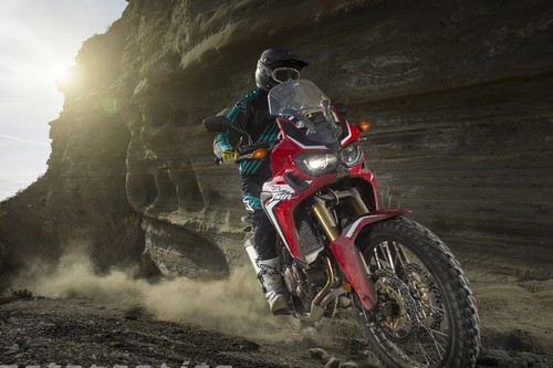 ¿Honda está trabajando en una Africa Twin intermedia? Debería porque le sobran los motivos