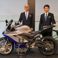 Un sistema de vehículos interconectados para terminar con los accidentes: la tecnología de Yamaha que ya está a prueba