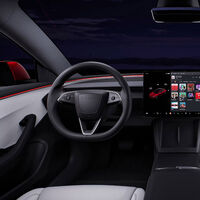 "Es imposible señalizar en una rotonda": las autoescuelas de Noruega recomiendan no usar el Tesla Model 3 y sus intermitentes sin palanca