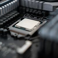 La debacle de las CPU de Intel es una realidad y la prueba la tiene una tienda de Alemania que no consigue vender el stock de la compañía