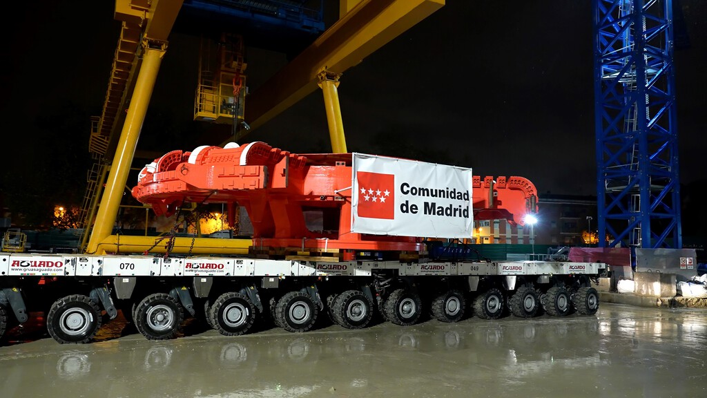 La enorme tuneladora Mayrit de la L11 del Metro ya está en Madrid. Ahora llega el verdadero desafío: montarla pieza a pieza