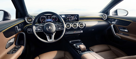 Mercedes-Benz Clase A 2018: primeras impresiones del interior