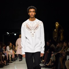 Foto 12 de 26 de la galería burberry-otono-invierno-2017-2018 en Trendencias