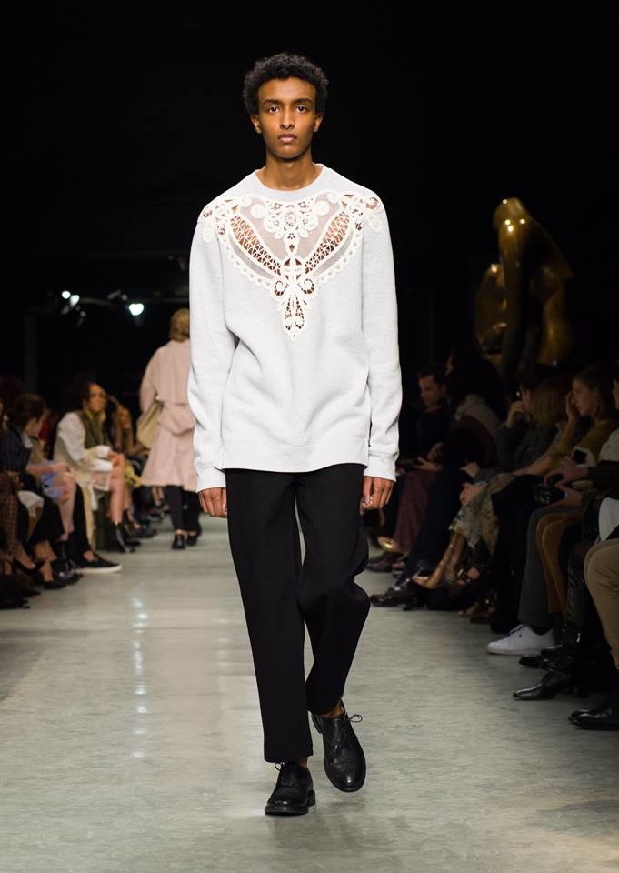 Foto de Burberry Otoño-Invierno 2017/2018 (12/26)