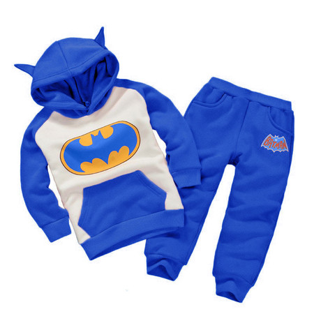 Chándal con capucha de Batman por sólo 6,30 euros y los gastos de envío gratuitos en Aliexpress