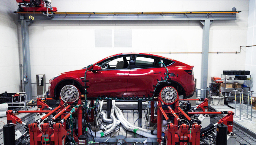 Jaguar Land Rover recurrirá a Tesla para capear una posible multa de la UE por superar el límite de emisiones