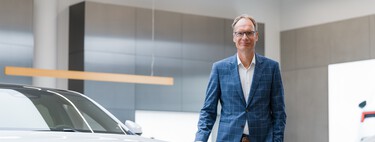 La marca hermana de Volvo arremete contra los híbridos enchufables: cree que sus clientes no van a comprar una tecnología "anticuada"