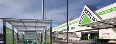 Ni leña ni pellets: Leroy Merlin tiene rebajada la mejor chimenea sin combustible que no necesita montaje   