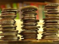 La economía española pierde sus pilares
