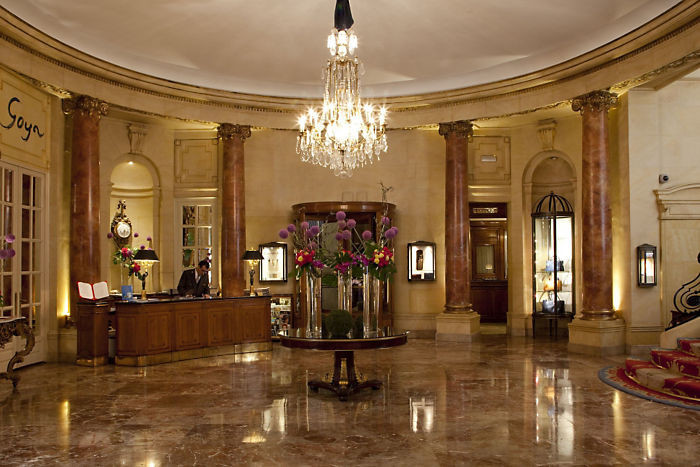 Hotelritz Lobby 1