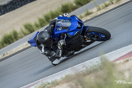 Yamaha R7 2022 Prueba 001 17