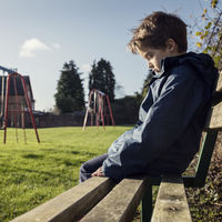 Tres trabajadoras de un colegio de Madrid investigadas por malos tratos a un niño con autismo