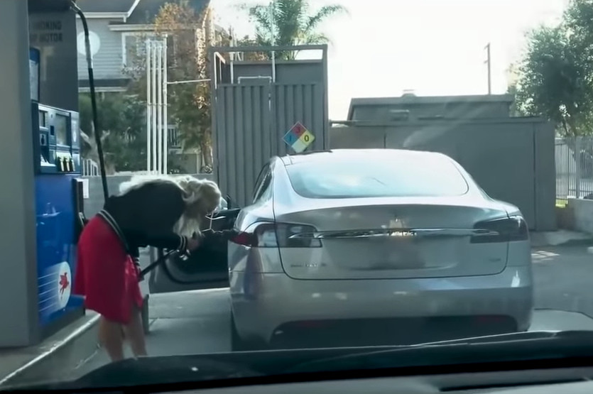 Cuanto Se Tarda En Cargar Un Tesla